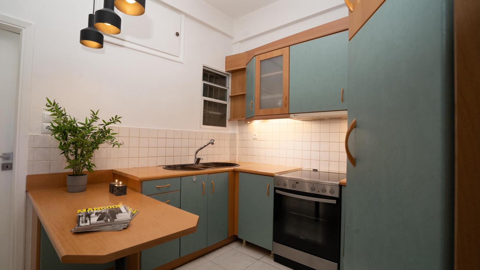 Center Apt. On A Traffic Free Street Apartment